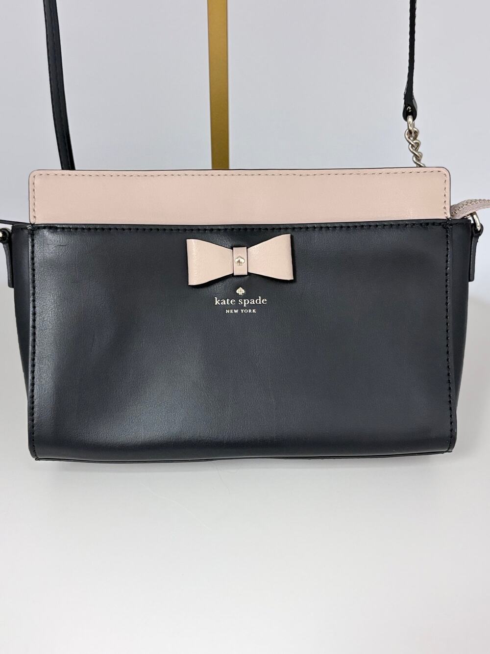 Kate Spade Crossbody purse W/Bow